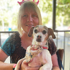 Meet your Posher, Linda